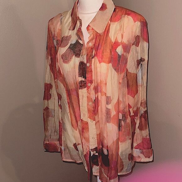 Gorgeous Floral Sheer Button Down Top! - Picture 1 of 10